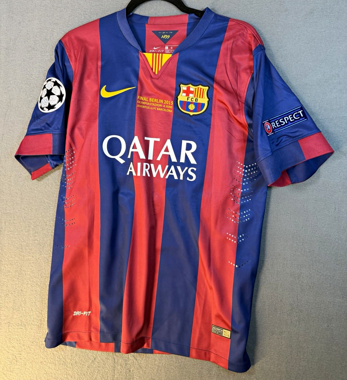 Nike FC Barcelona Lionel Messi 10 Blue/Red Soccer Jersey Men’s S 2015 L