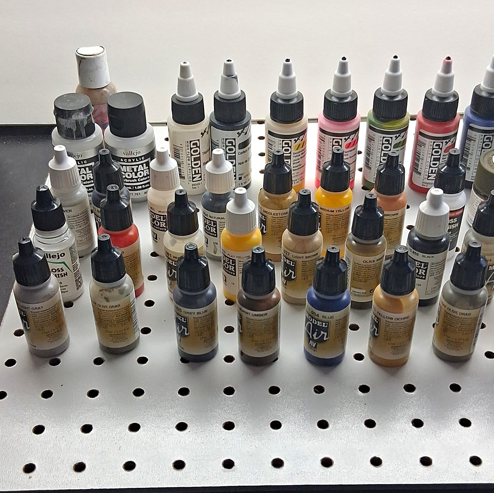 Vallejo Model Color Acrylic Paint Lot 17mL Bottles Multicolor Gloss