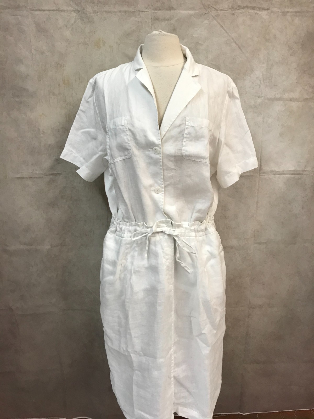 Escada Sport Women\'s White Short Sleeve Dress Size 44