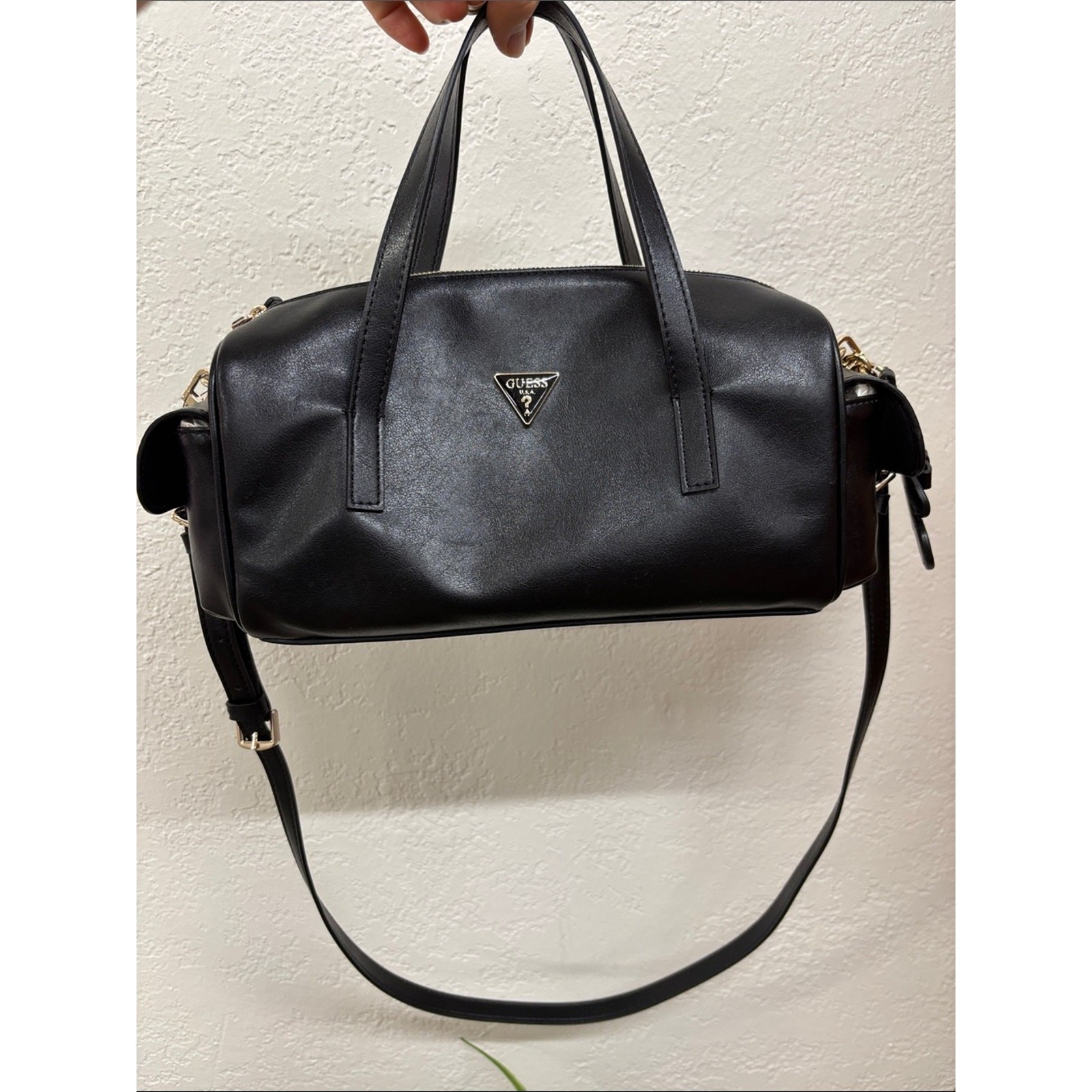 GUESS Barrel Satchel bag black light weight GUESS Barrel Satchel bag black light weight