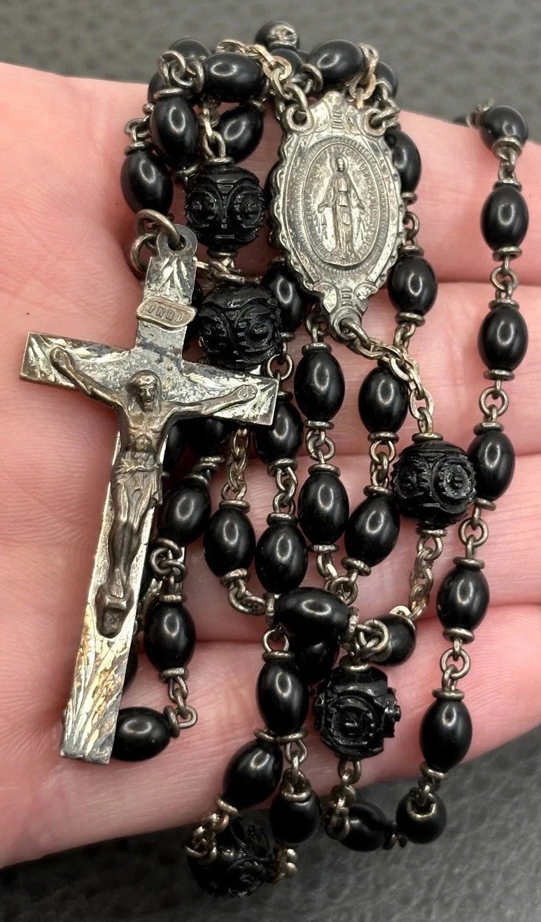 Vintage M Hallmark Sterling Silver Black Rosary Carved Bead Miraculous Medal 30” Vintage M Hallmark Sterling Silver Black Rosary Carved Bead Miraculous Medal 30”