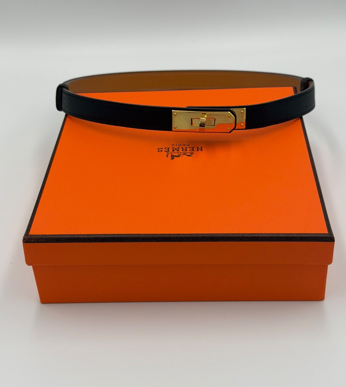 HERMES Kelly Women\'s Leather Belt, Black ,adjustable, with Gold buckle, OS