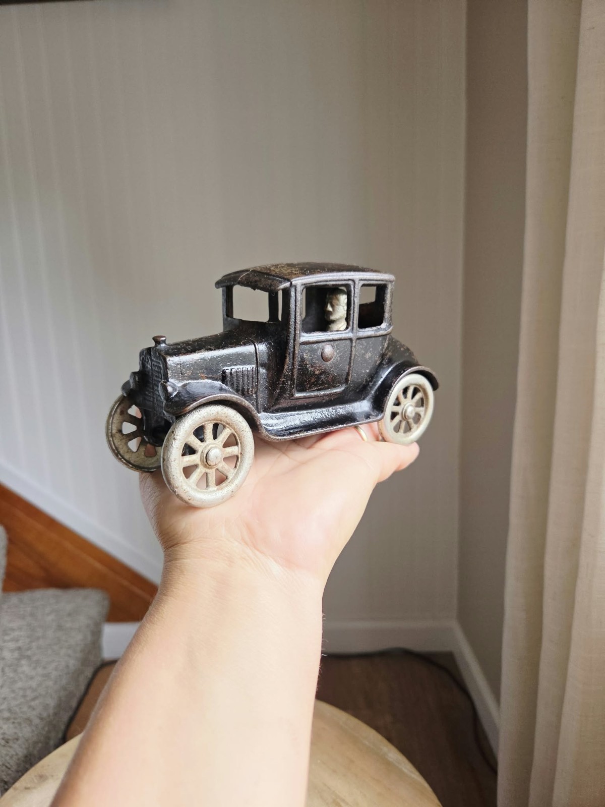 Vintage 1927 Kilgore Cast Iron Ford Model T Coupe Toy Car 6 1/4
