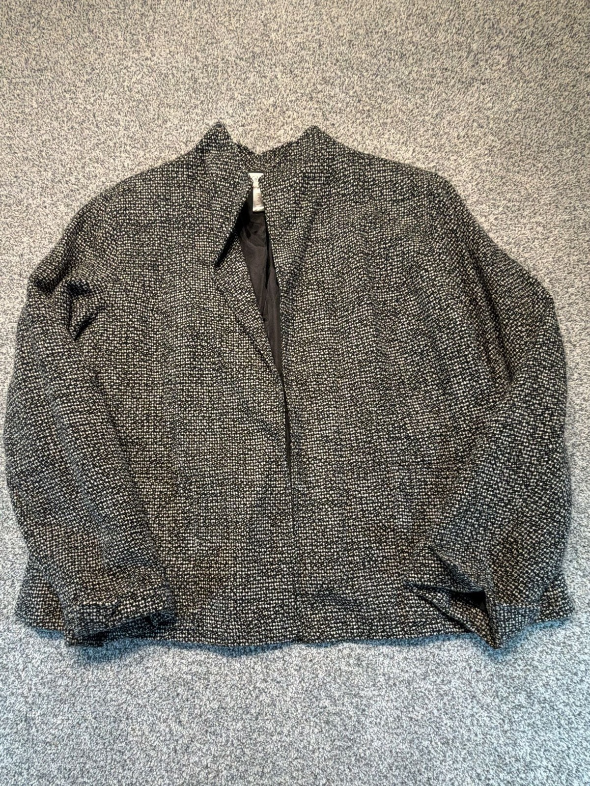 Coldwater Creek Tweed Buttonless Women’s Jacket Size XL Black White Wool Blend Coldwater Creek Tweed Buttonless Women’s Jacket Size XL Black White Wool Blend