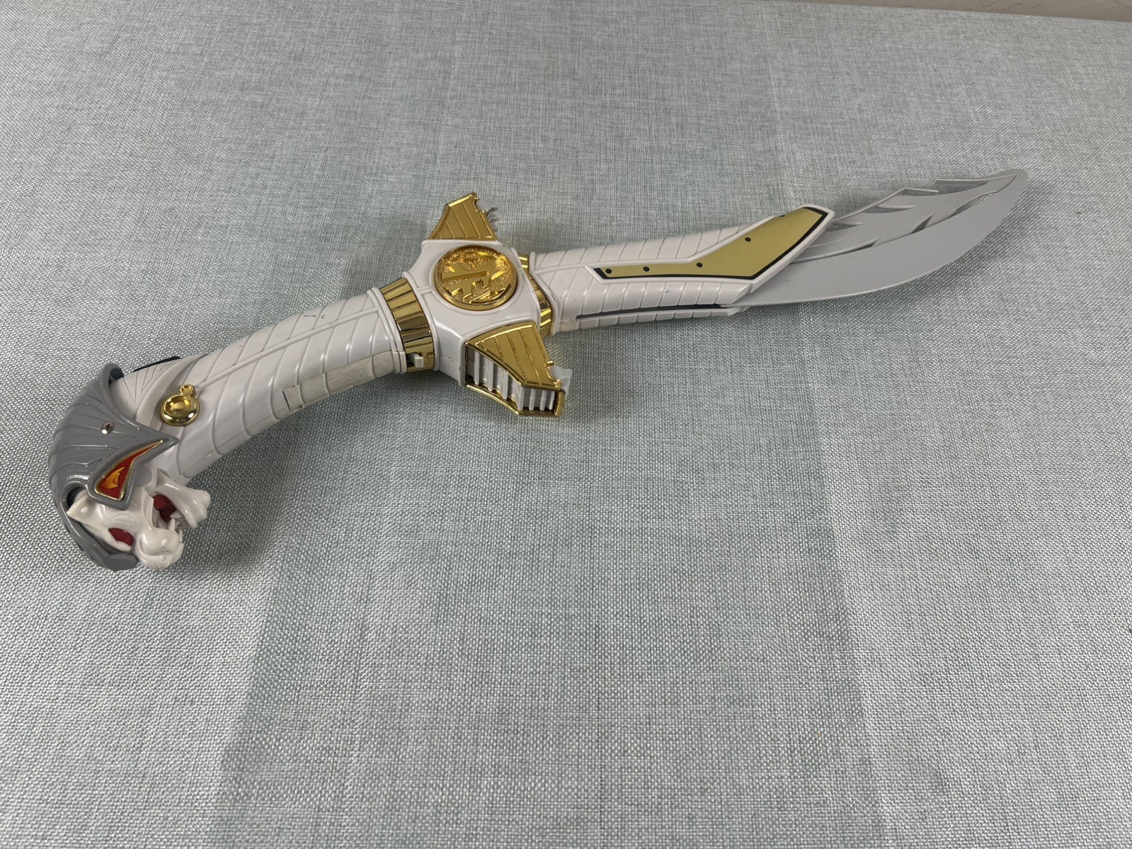 1994 Bandai Mighty Morphin Power Rangers SABA The Talking Tiger Saber Sword 1994 Bandai Mighty Morphin Power Rangers SABA The Talking Tiger Saber Sword