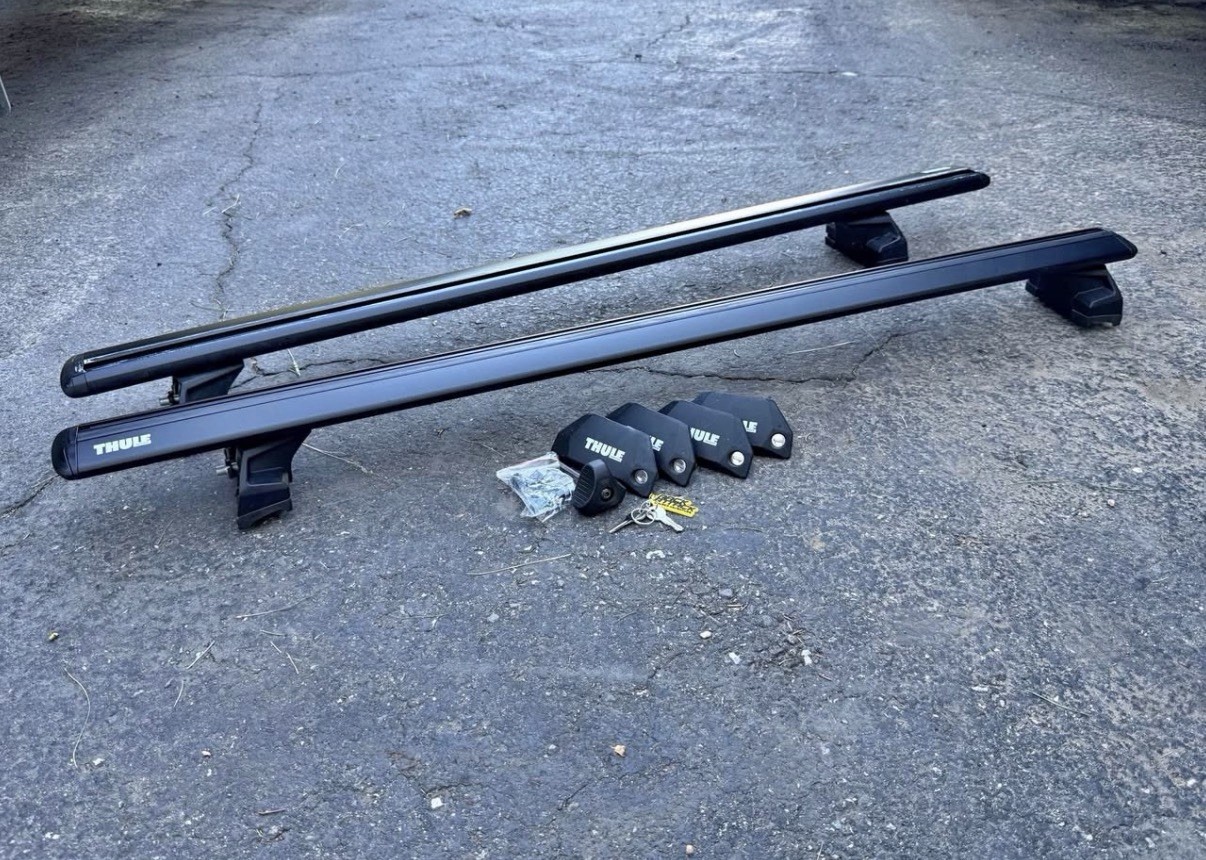 Thule Wingbar EVO 127 Roof Bars 50” 2 Pack Black with Flush Rail System Feet