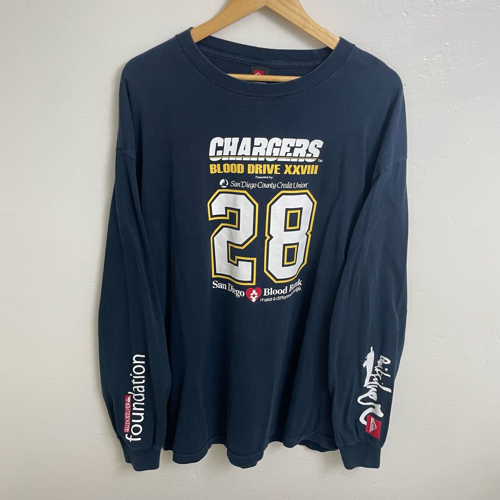 Vintage 2000s Quiksilver Chargers Blood Drive Long Sleeve T-Shirt Navy