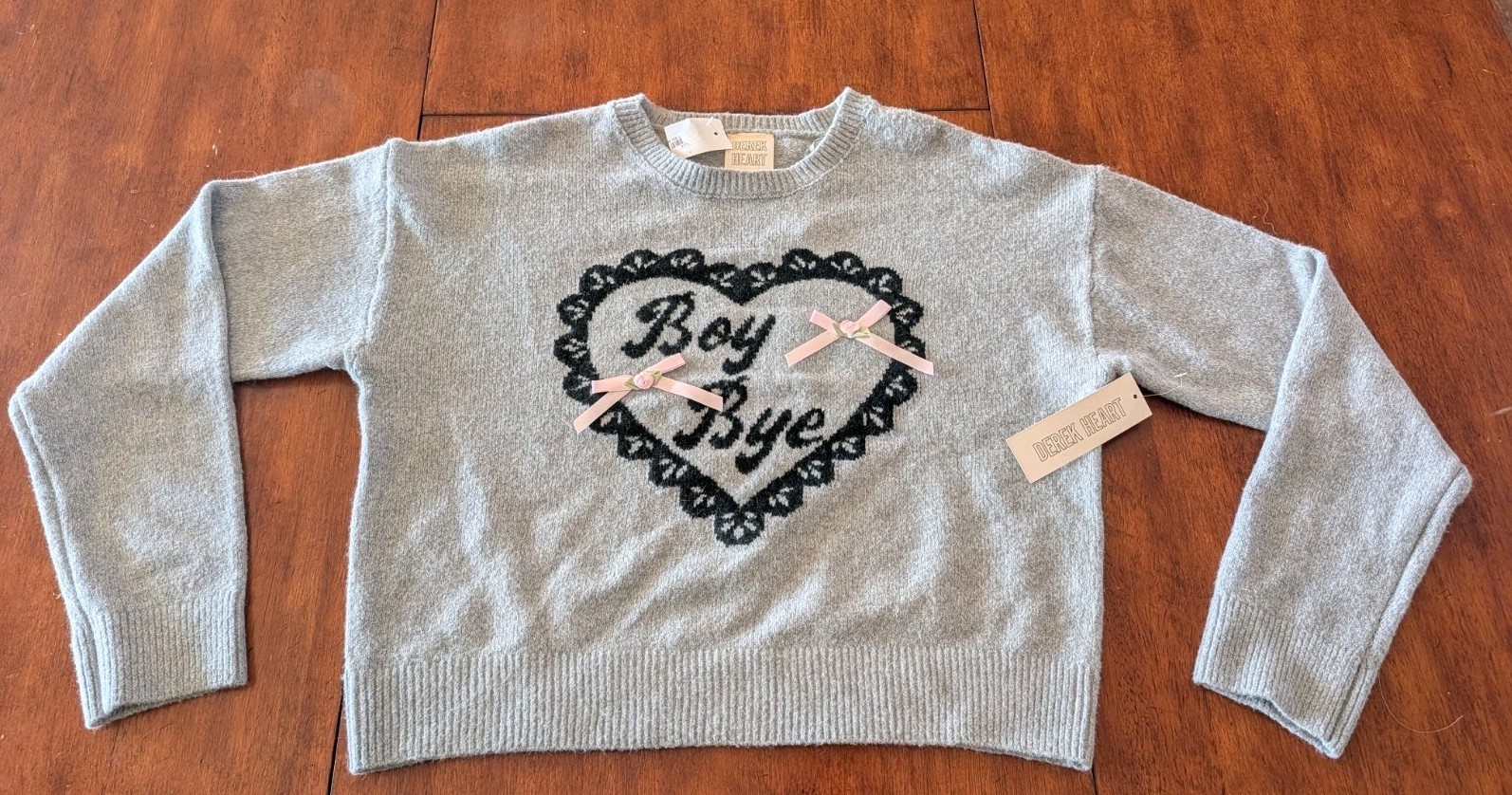 Womens Derek Heart Grey Crop Sweater \ Womens Derek Heart Grey Crop Sweater \