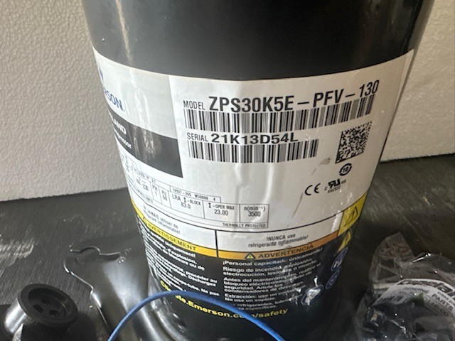Copeland Compressor ZPS30K5E-PFV 3 tons 2 Stage Compressor 208-230/1/60 R410 Copeland Compressor ZPS30K5E-PFV 3 tons 2 Stage Compressor 208-230/1/60 R410