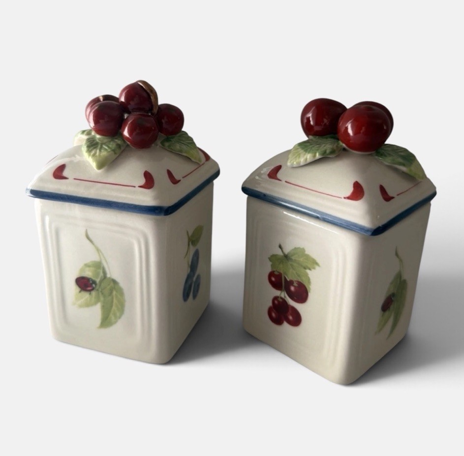 Vintage Villeroy & Boch Cottage Charm Faience Jam Jars Set Of 2 Cherrys Vintage Villeroy & Boch Cottage Charm Faience Jam Jars Set Of 2 Cherrys