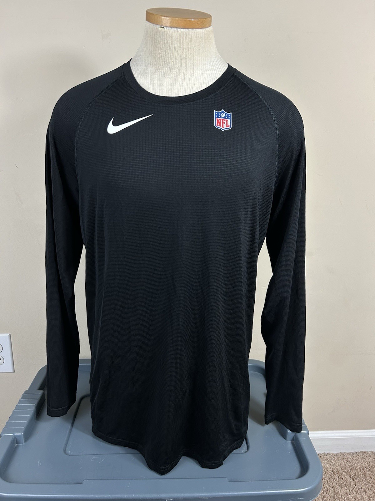 Nike Dri Fit NFL Training Athletic Training NFLPA Long Sleeve Shirt Men\'s Size L