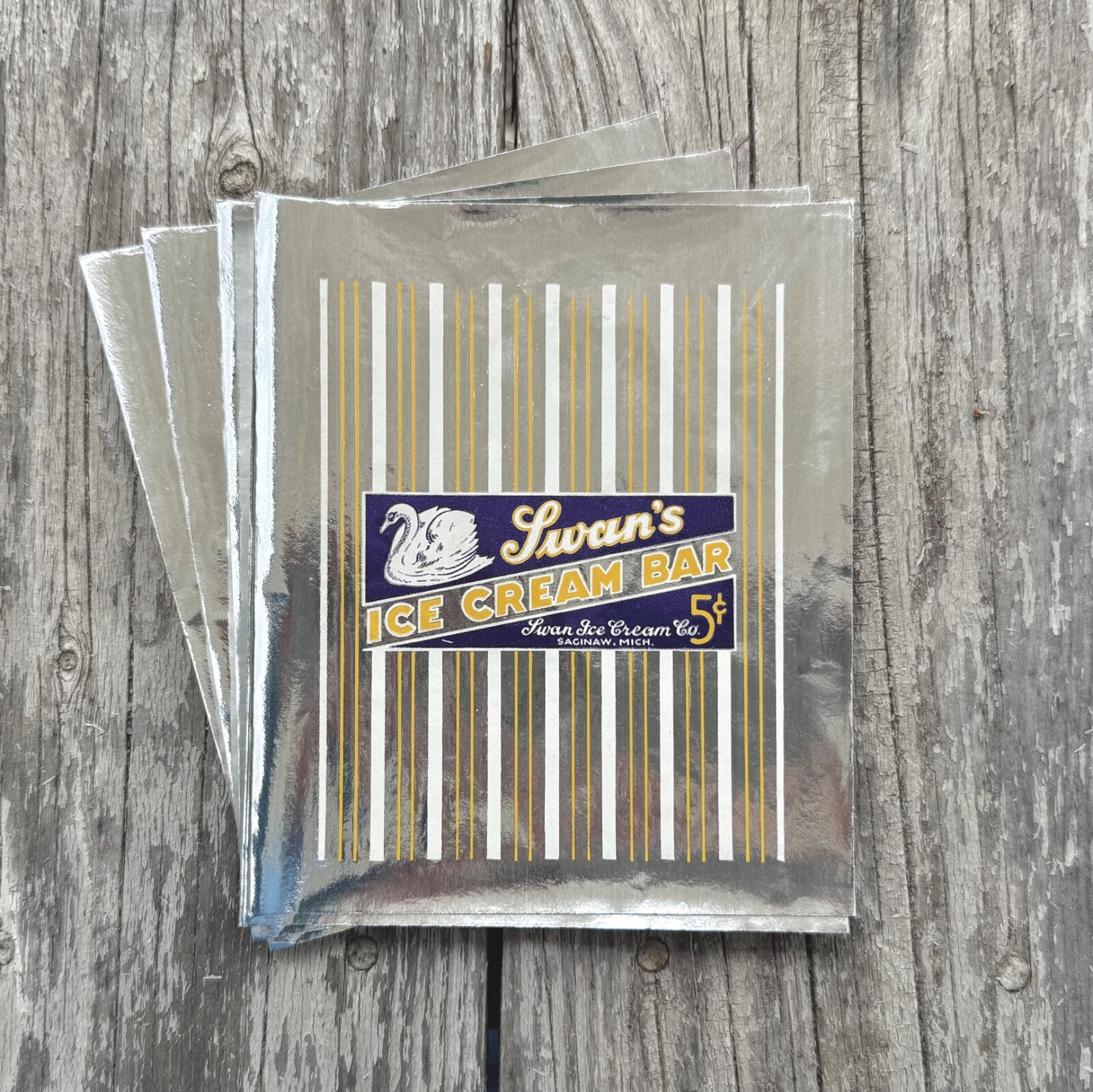 130 WHOLESALE 1950s Original SWAN\'S ICE CREAM BAR Silver Foil Wrappers BULK LOT