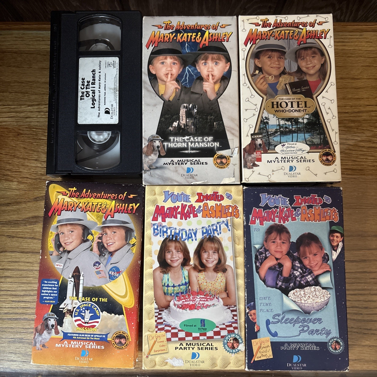 Vintage set of 6 Mary Kate and Ashley Videos - one missing case