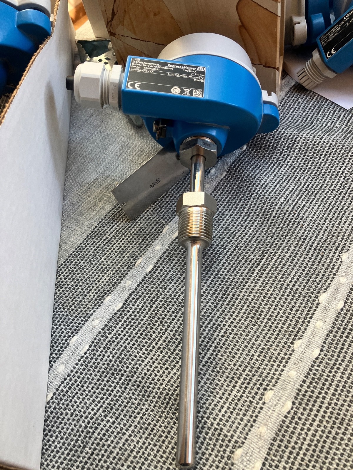 ENDRESS+HAUSER TMT82-AA  THERMOMETER  Length 120mm