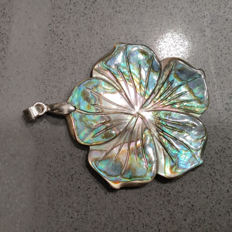 Carved Mother of Pearl Abalone Flower Pendant 18KGP Stamped Bail\