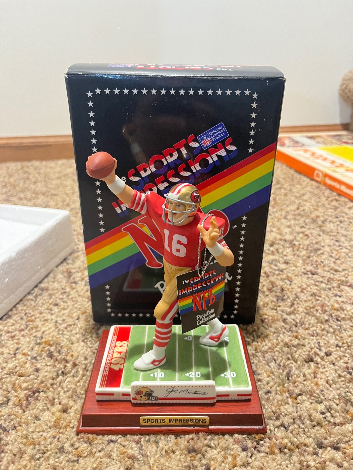 Joe Montana 49ers Sports Impressions Porcelain Figurine 6” w/ COA & FREE GIFT