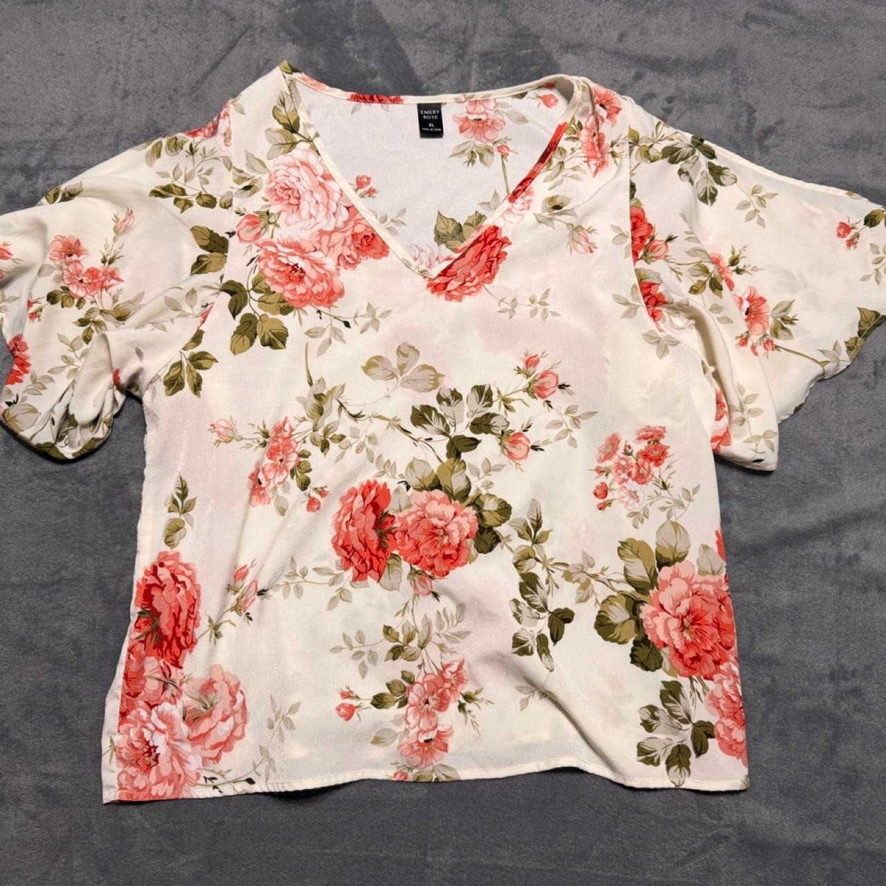 Emery Rose Women XL Floral Blouse Pink White V-Neck Short Flutter Sleeve Top Emery Rose Women XL Floral Blouse Pink White V-Neck Short Flutter Sleeve Top