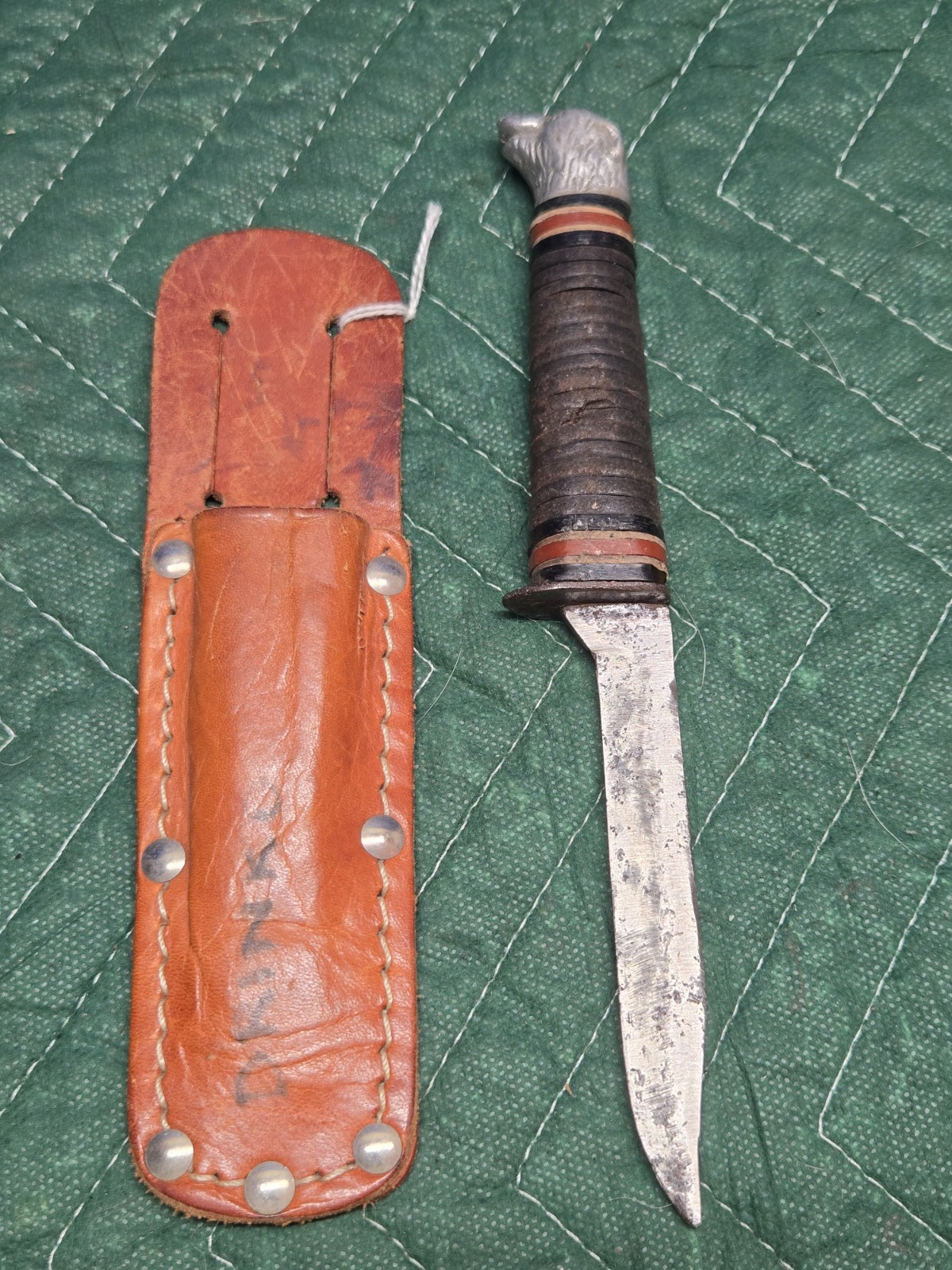 Schrade-Walden 141 Vintage Hunting Fixed Blade Knife, Clip Point, Bear Head