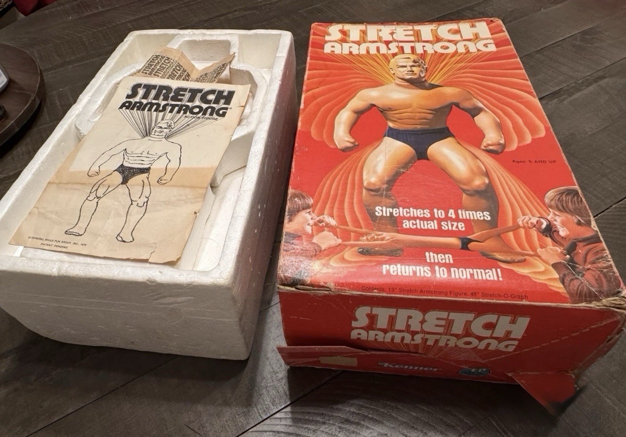 VTG 1976 KENNER ORIGINAL STRETCH ARMSTRONG ACTION TOY ~ w/ORIGINAL BOX ~ $2,000 VTG 1976 KENNER ORIGINAL STRETCH ARMSTRONG ACTION TOY ~ w/ORIGINAL BOX ~ $2,000