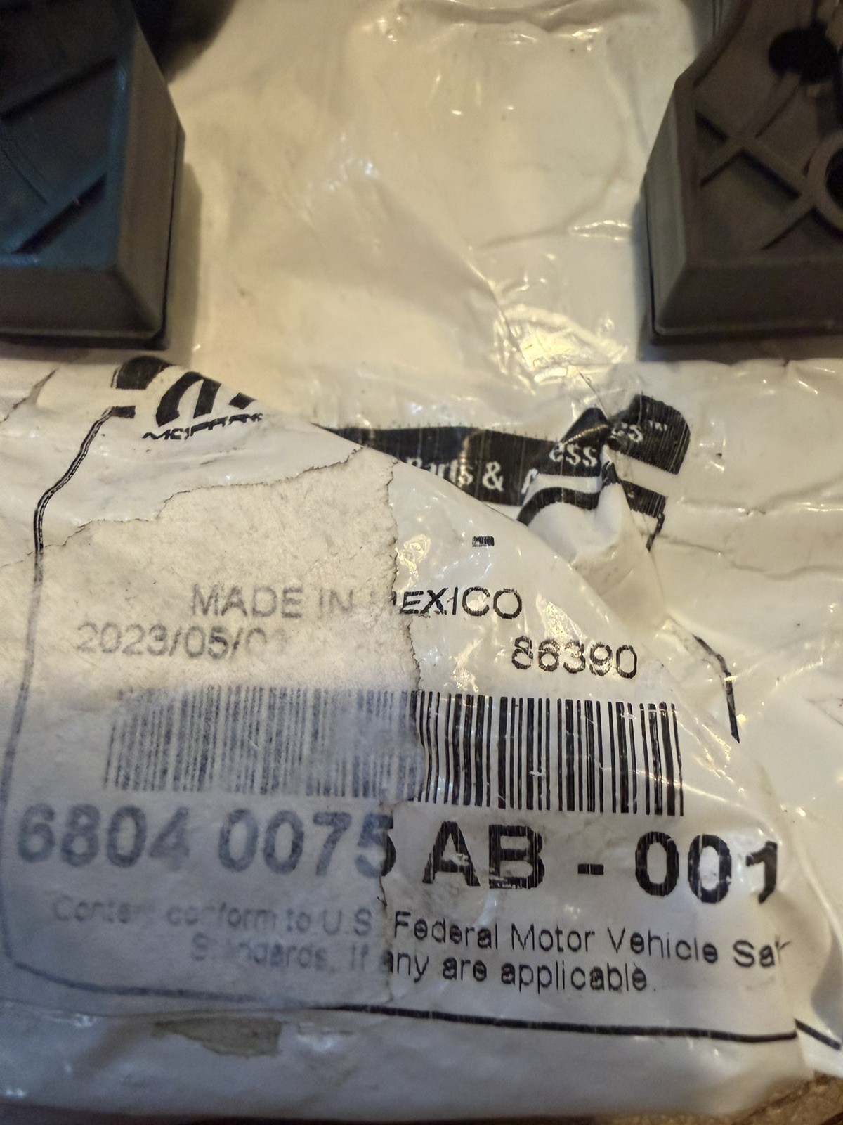 Genuine Mopar Steering Control Module 68040075AB Genuine Mopar Steering Control Module 68040075AB