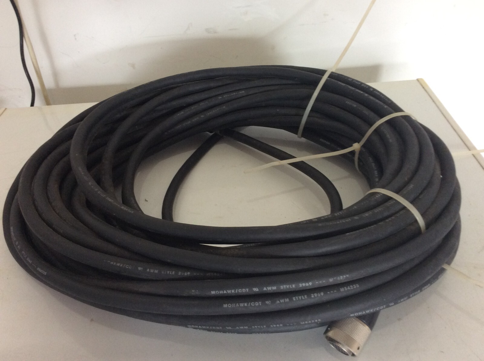 MOHAWK/CDT AWM Style 2969 M54235 Cable