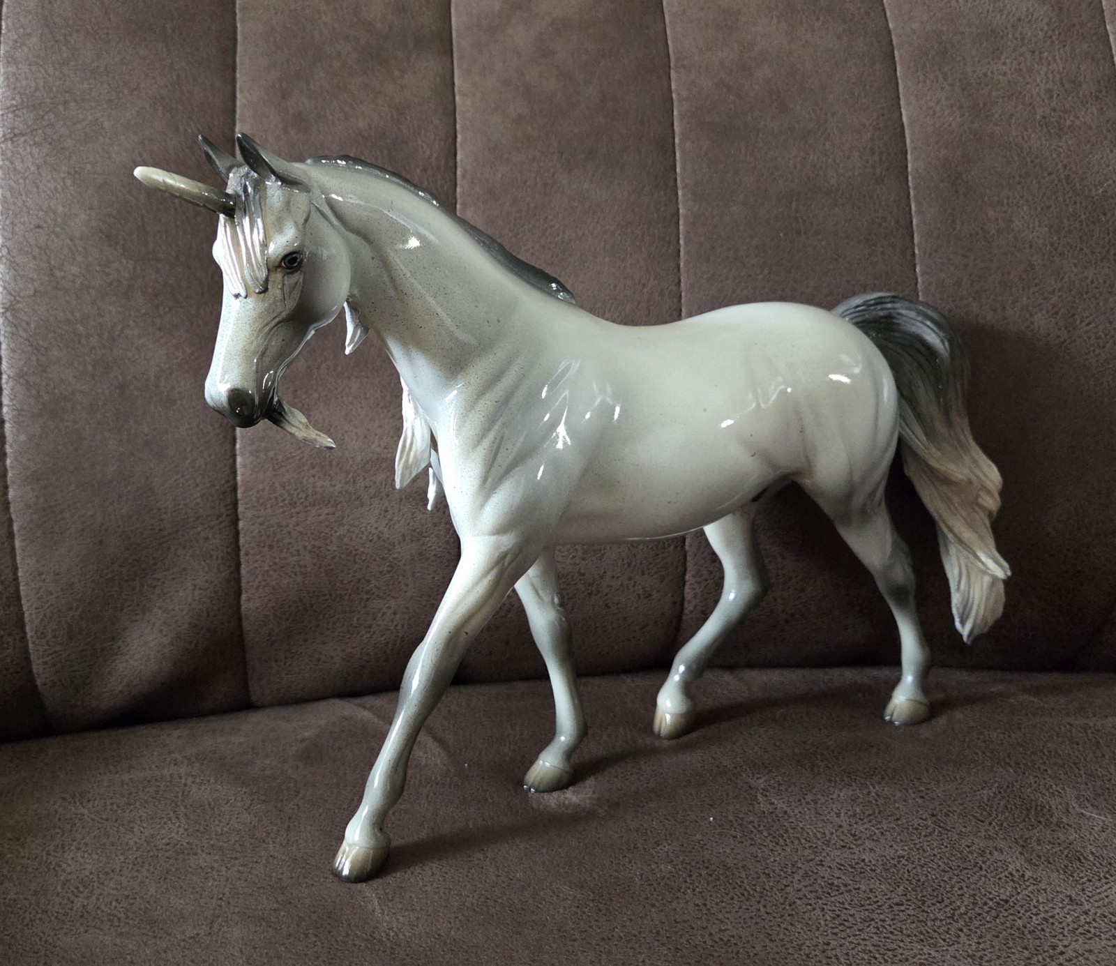 El Dorado 2008 Best Offer Glossy Unicorn Pony El Dorado 2008 Best Offer Glossy Unicorn Pony