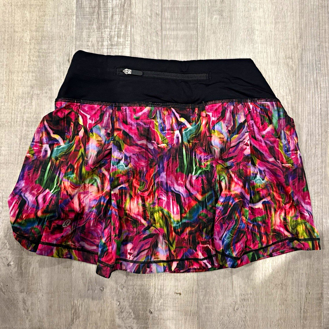 Lululemon Pace Rival Mid-Rise Skirt Size 0 Hyper Flow Pink Multi Swirl Print
