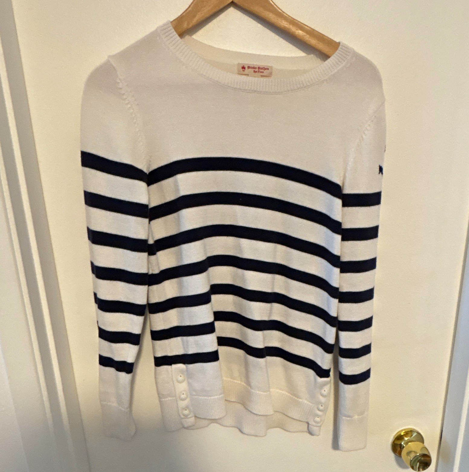 Brooks Brothers Red Fleece Women\'s S White/Navy Striped Crewneck Cotton Sweater Brooks Brothers Red Fleece Women\'s S White/Navy Striped Crewneck Cotton Sweater