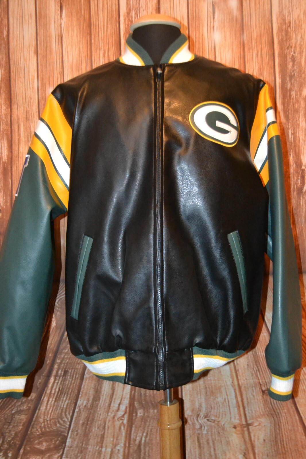 NFL G-lll Men\'s Football Green Bay Packers Letterman\'s Jacket Size L