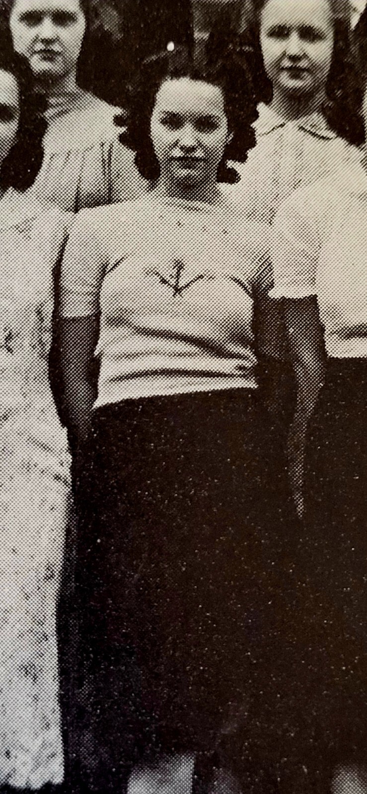 Bettie Page rare High School Yearbook Betty Page Bettie Page rare High School Yearbook Betty Page