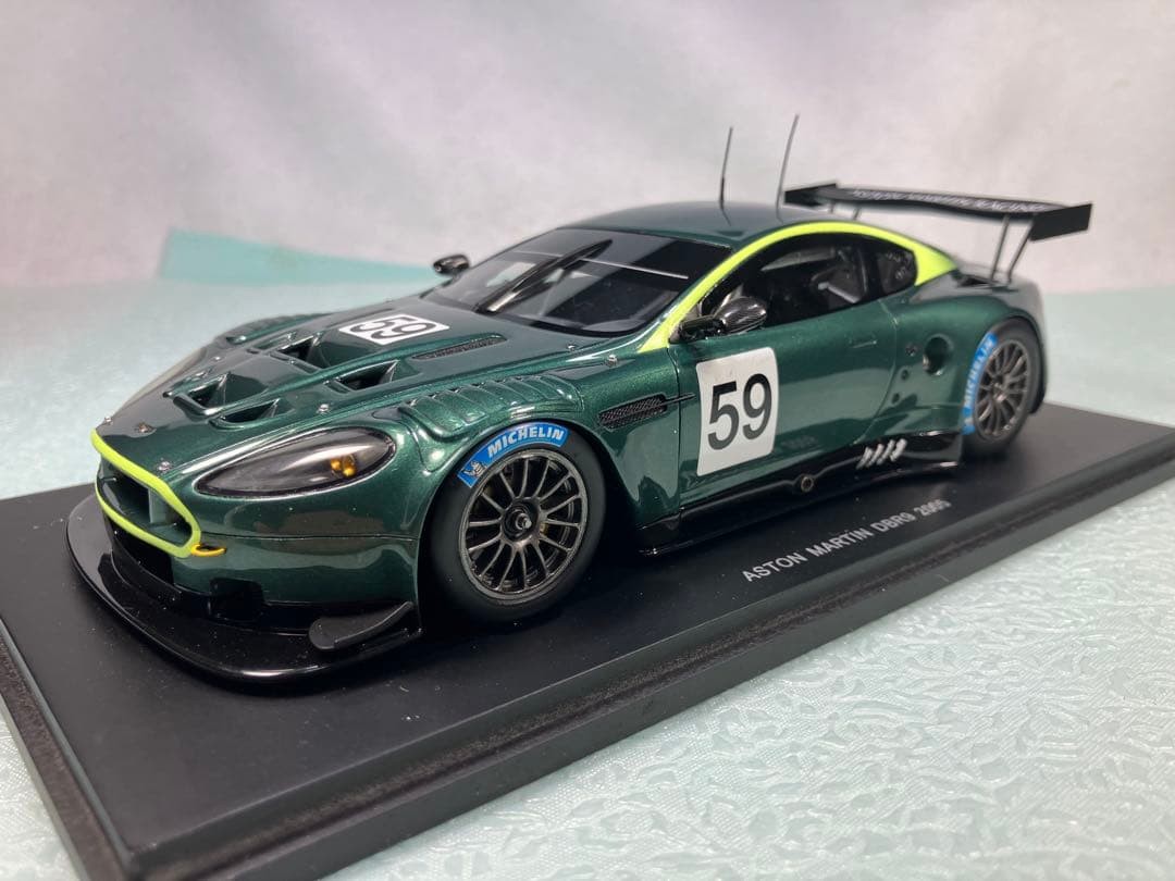 Spark Aston Martin Dbr9 2005 1/24 No.59