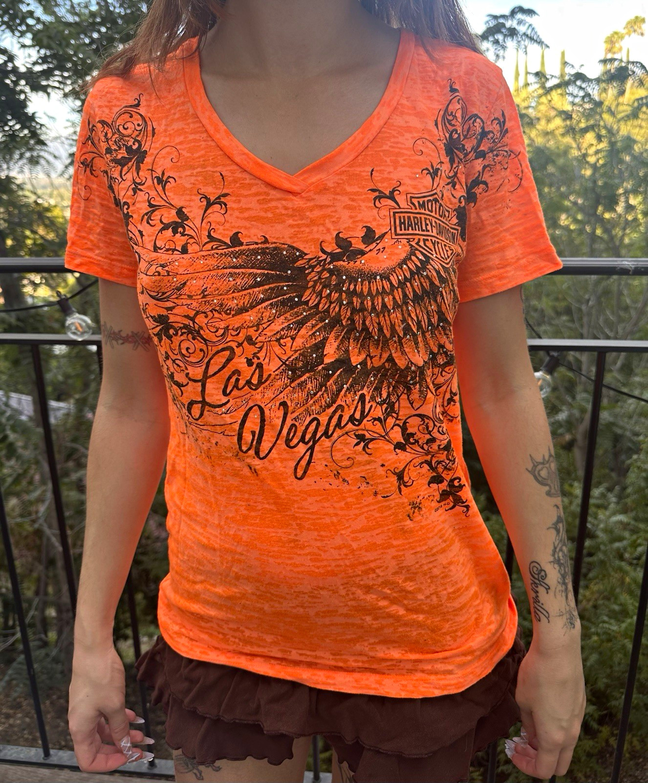 Harley-Davidson Orange V-Neck Short Sleeve Graphic Print T-Shirt Women’s S Harley-Davidson Orange V-Neck Short Sleeve Graphic Print T-Shirt Women’s S