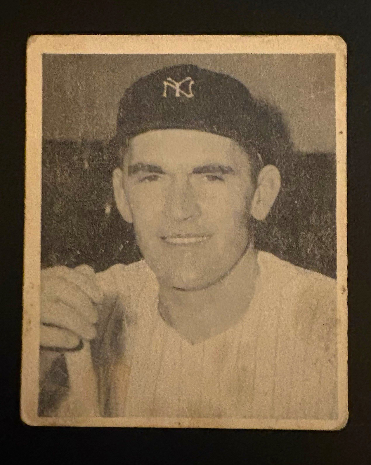 Bowman 1948 - Johnny Lindell #11 New York Yankees Rookie Base Set Bowman 1948 - Johnny Lindell #11 New York Yankees Rookie Base Set