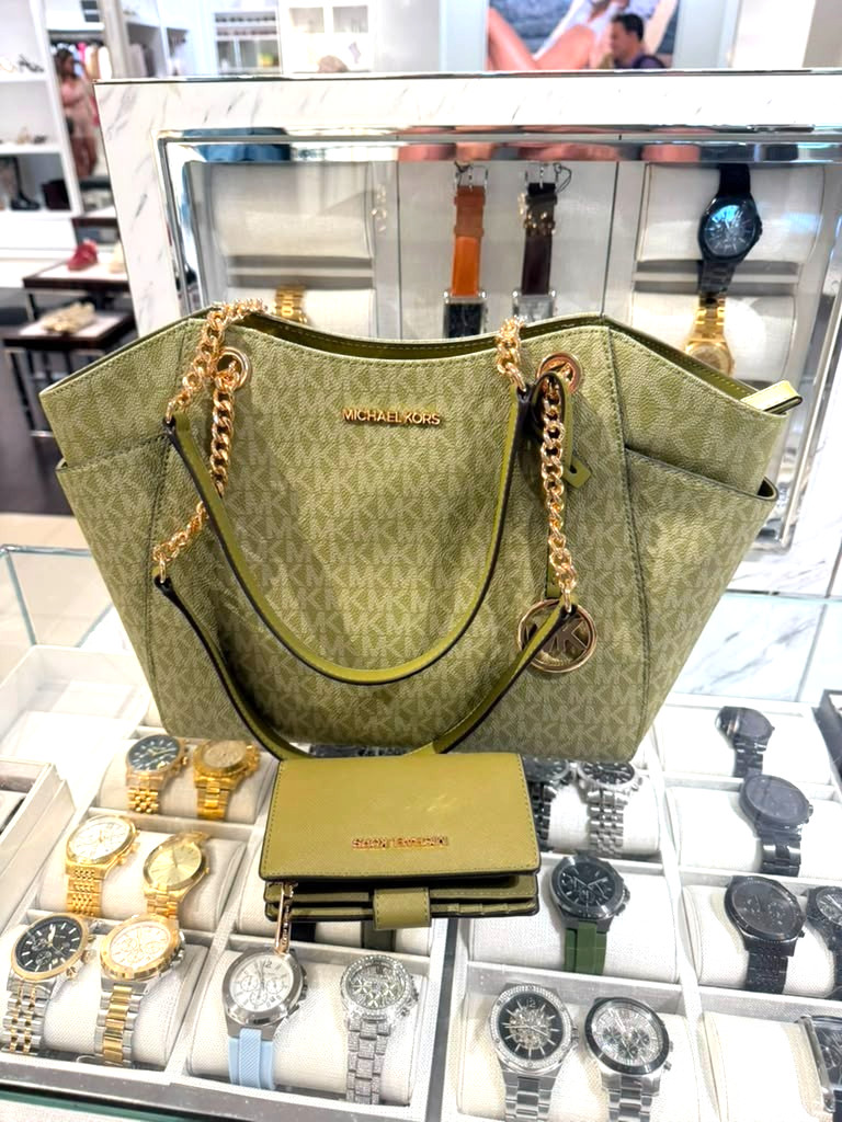 Michael Kors Women Large MK Shoulder Tote Handbag Purse + Bifold Wallet Oregano