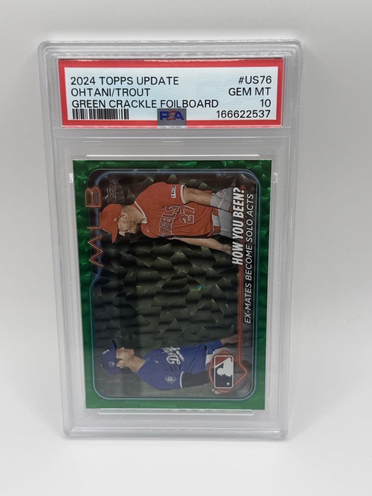 2024 Topps Update Series - Mike Trout, Shohei Ohtani #US76 Green Crackle /499 2024 Topps Update Series - Mike Trout, Shohei Ohtani #US76 Green Crackle /499