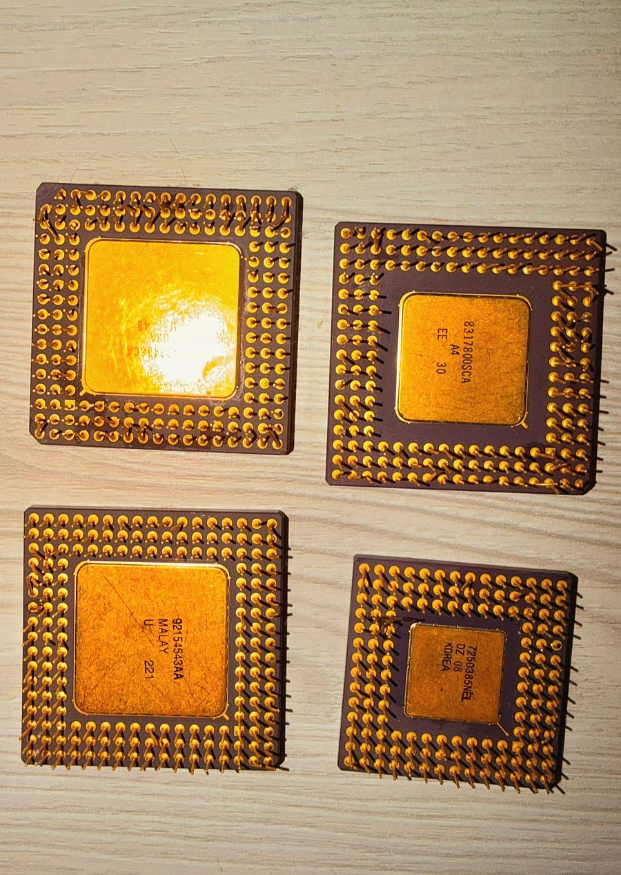 Vintage Ceramic i486, i386 High Yield CPU Lot For Gold Recovery