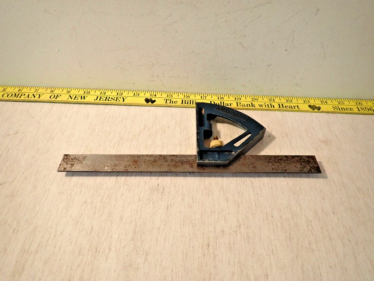 Vng Stanley No.46-025 Combination Square/Protractor with Screw gauge made USA Vng Stanley No.46-025 Combination Square/Protractor with Screw gauge made USA