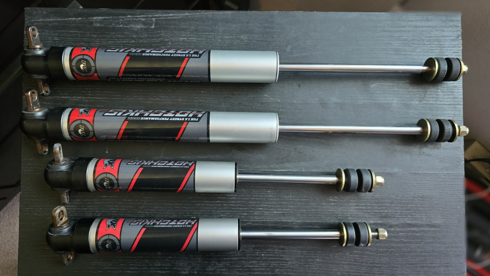 Hotchkis Fox Shocks 79020004 Hotchkis Fox Shocks 79020004