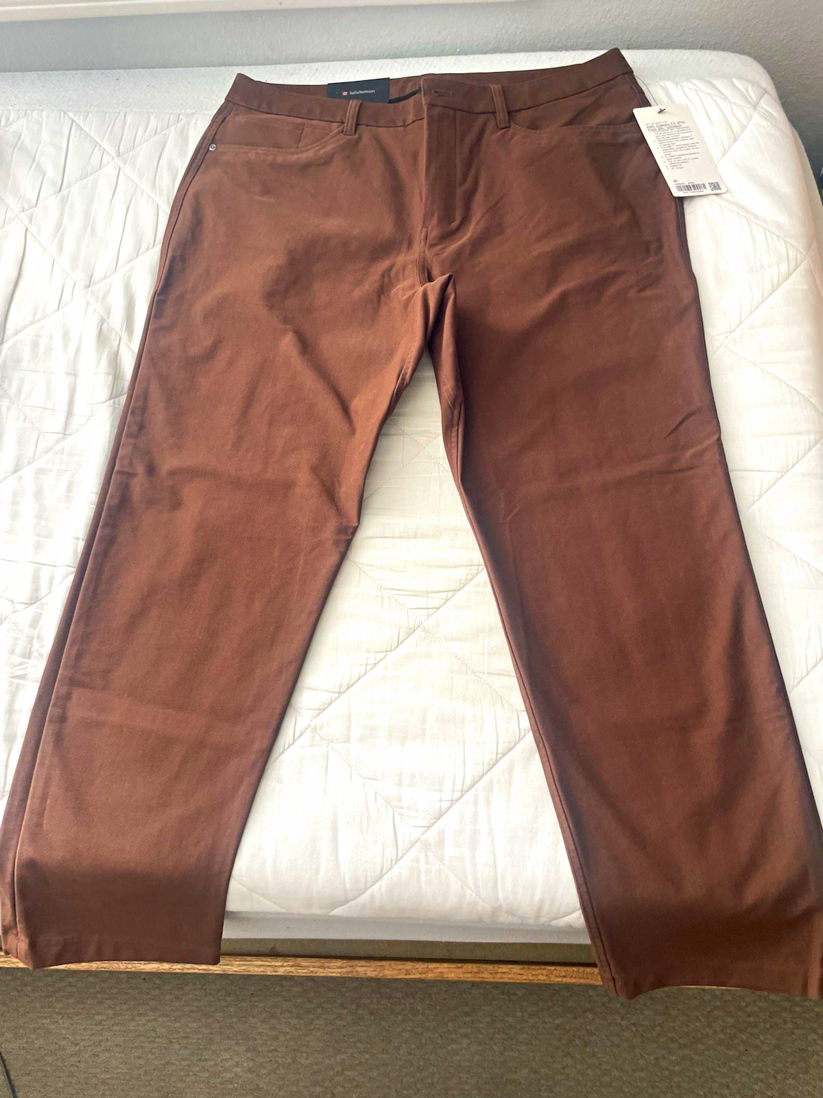 Lululemon ABC Classic Fit 5Pkt Pant 30L Utilitech Brown Lululemon ABC Classic Fit 5Pkt Pant 30L Utilitech Brown