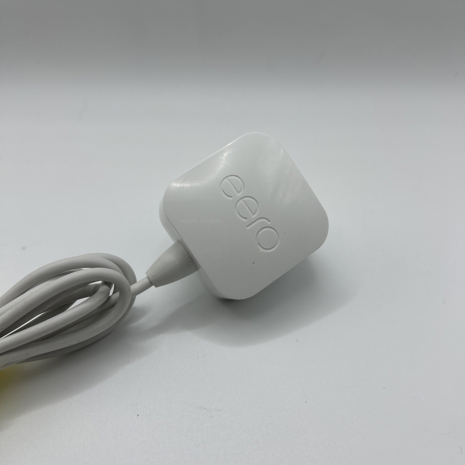 GENUINE EERO C110011 2nd Gen Mesh WiFi Router AC Adapter USB-C Power Supply GENUINE EERO C110011 2nd Gen Mesh WiFi Router AC Adapter USB-C Power Supply