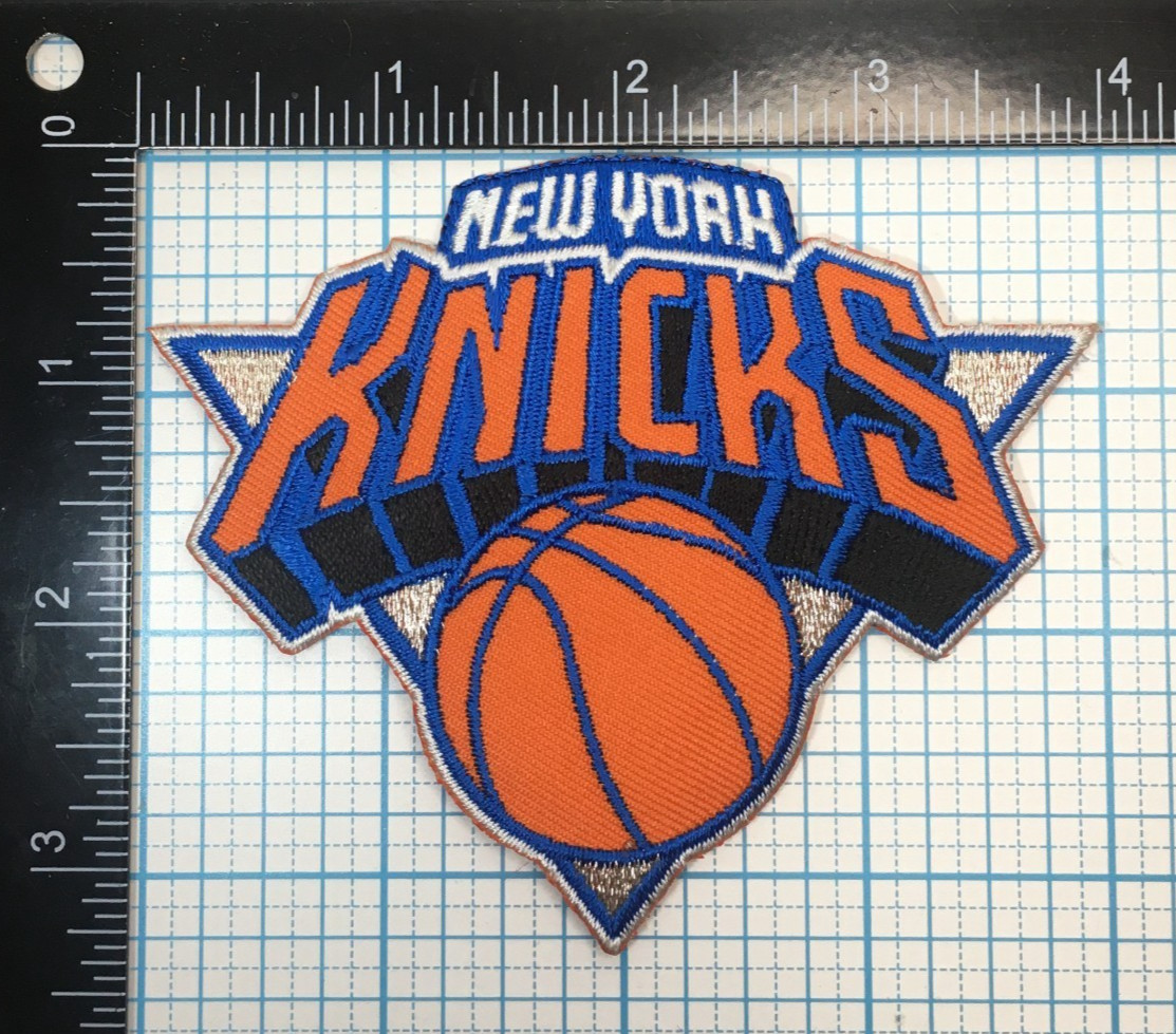 1995-2010 NEW YORK KNICKS NBA BASKETBALL VINTAGE 4\