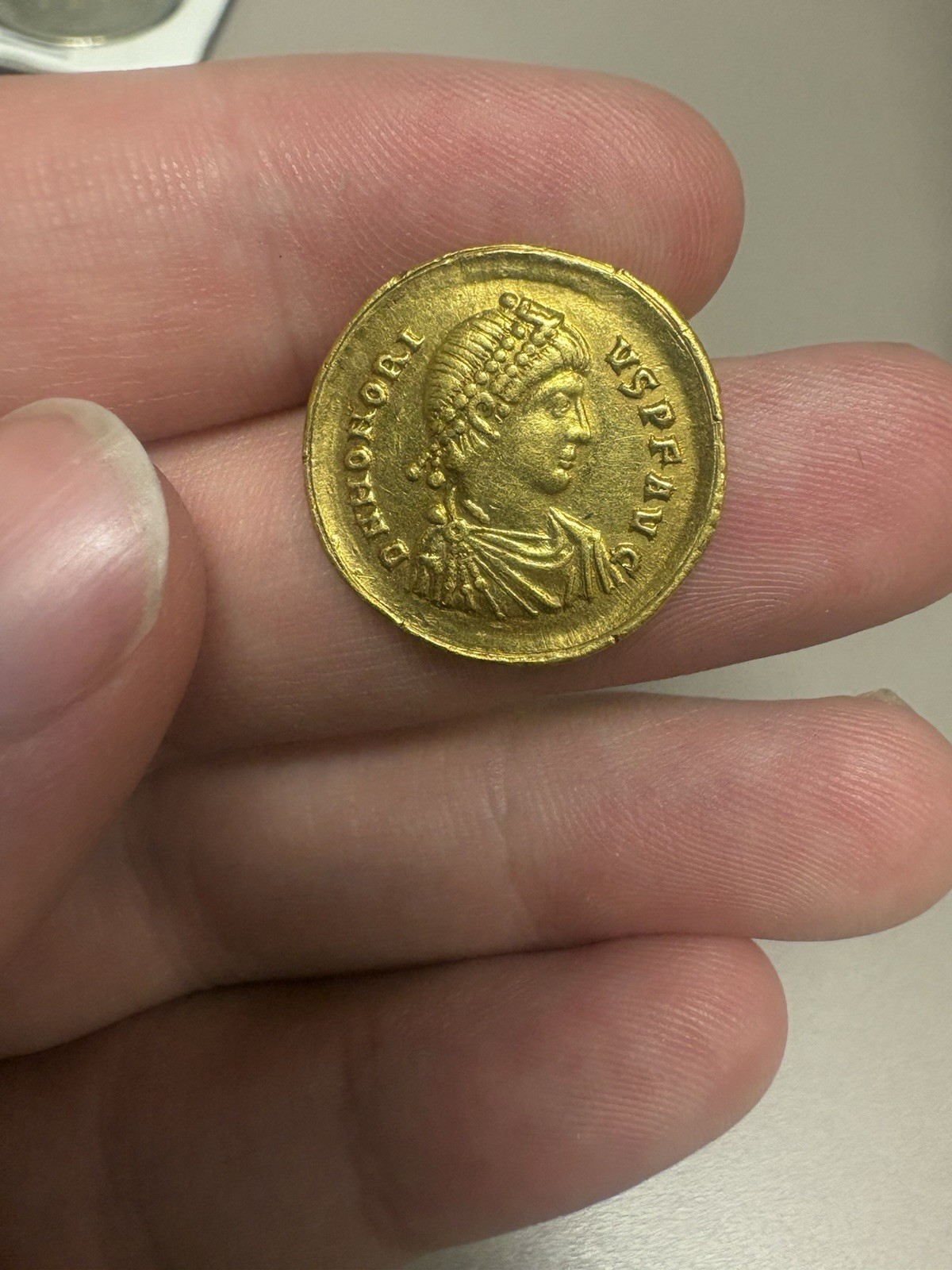 393-423 AD Roman Emperor Honorius Gold Solidus 