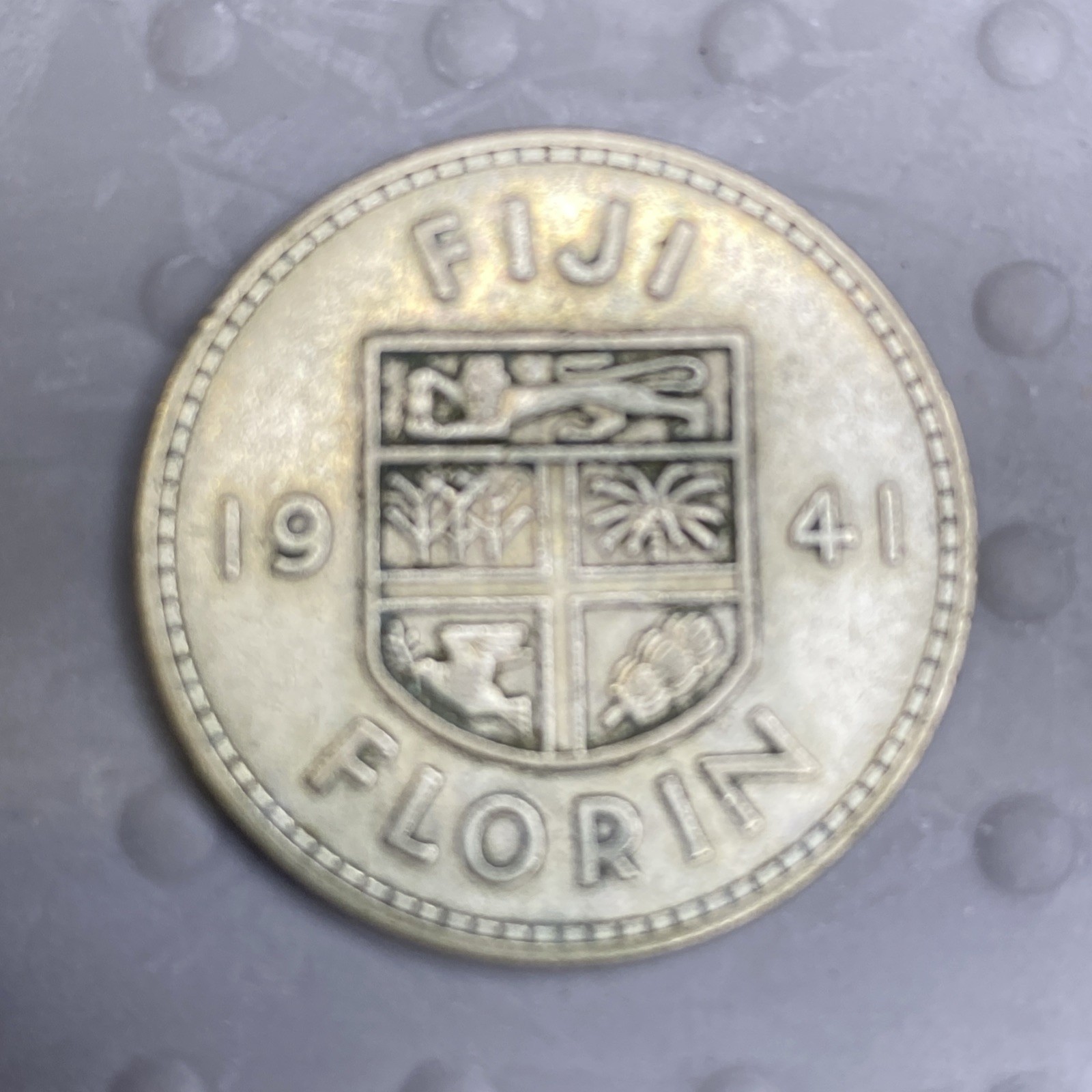 Vintage 1941 Fiji Silver Florin Coin - George VI KM Low Mintage 20k Lot 1006 Vintage 1941 Fiji Silver Florin Coin - George VI KM Low Mintage 20k Lot 1006