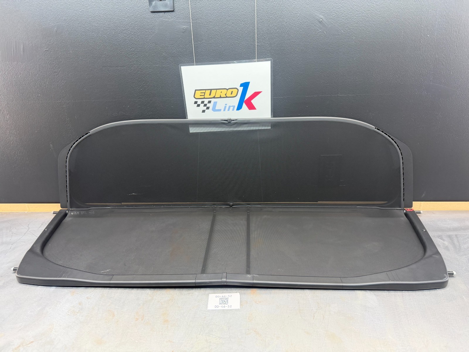 14-20 BMW 4 Series F33 & F83 M4 Wind Deflector 7468159 OEM 14-20 BMW 4 Series F33 & F83 M4 Wind Deflector 7468159 OEM