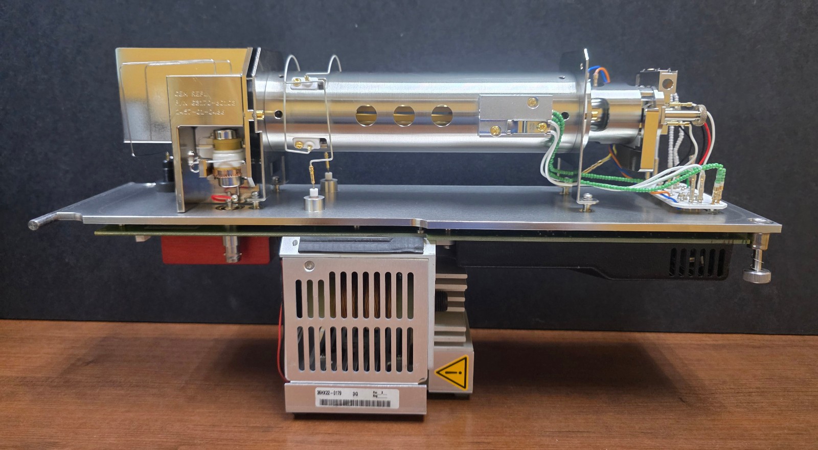 Agilent G3870-60775 5977A Analyzer with SST EI 350 Source Agilent G3870-60775 5977A Analyzer with SST EI 350 Source