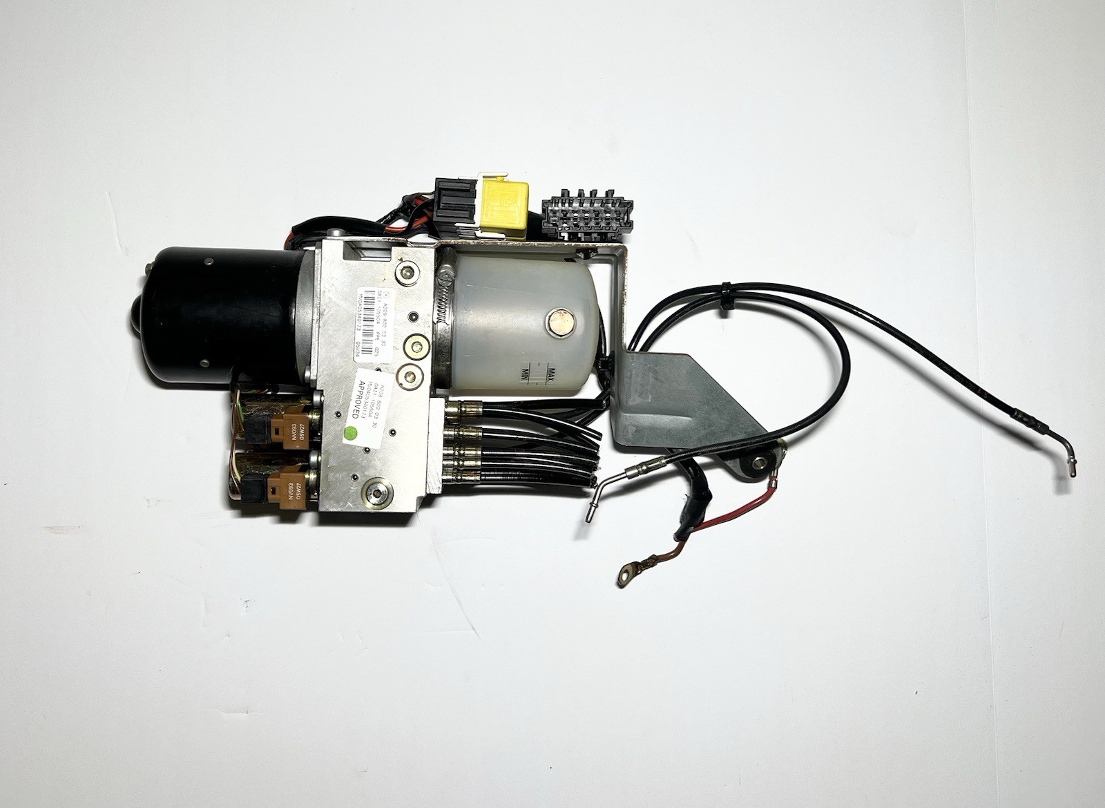 2004-2009 Mercedes Benz CLK OEM Convertible Top Motor Assembly 2004-2009 Mercedes Benz CLK OEM Convertible Top Motor Assembly