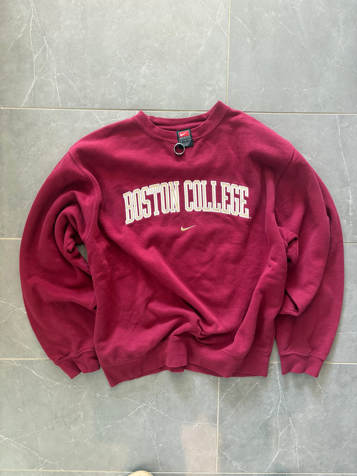 Vintage Y2K Boston College Sweatshirt Nike M Maroon Crewneck College Vintage Y2K Boston College Sweatshirt Nike M Maroon Crewneck College