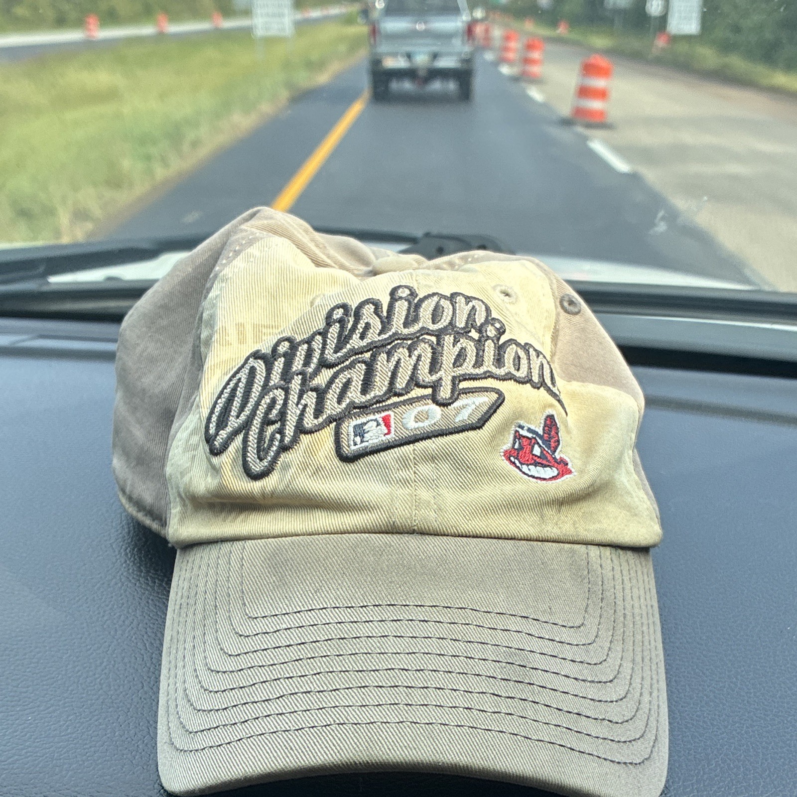 Twins Enterprise Cleveland Indians MLB Playoffs Cap Hat Beige One Size vintage Twins Enterprise Cleveland Indians MLB Playoffs Cap Hat Beige One Size vintage