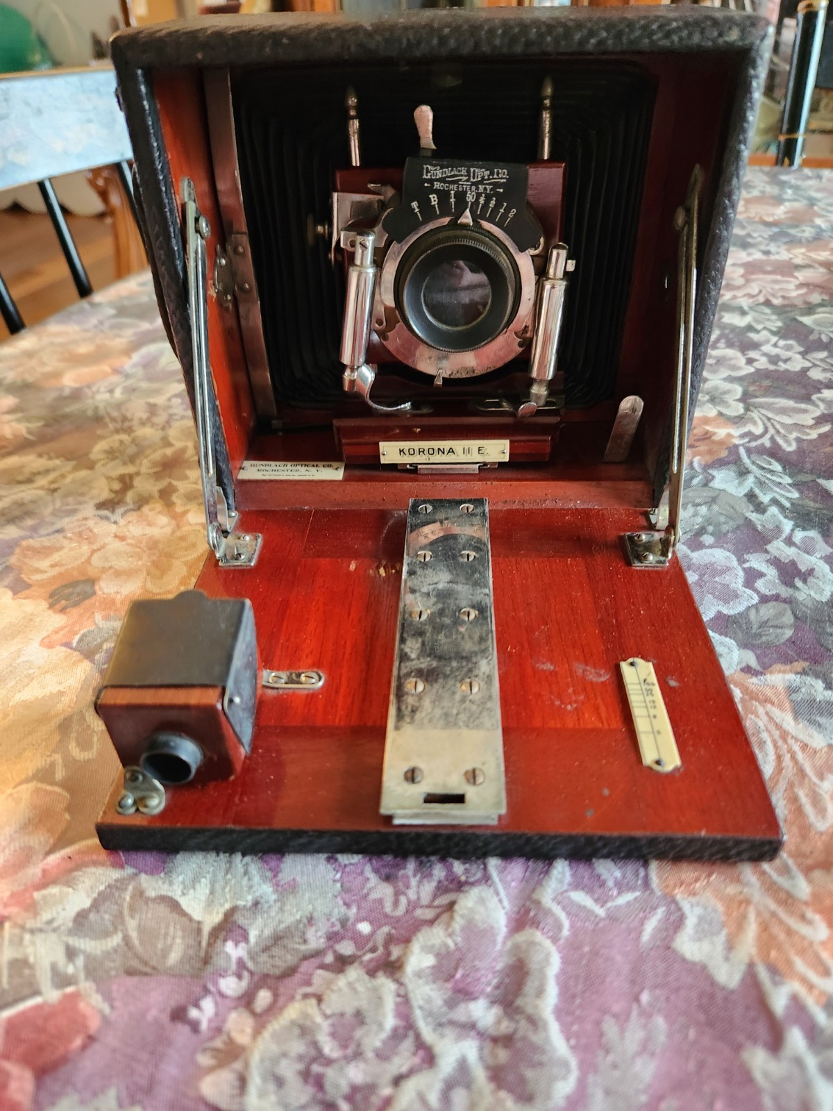 Gundlach KORONA IIe Camera With Lens Untested 