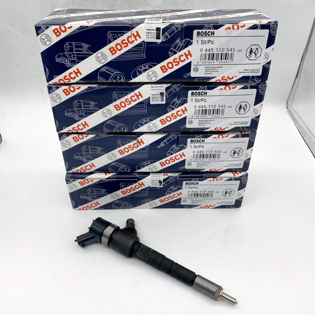 OEM 4PCS BOSCH FUEL INJECTOR FOR MAHINDRA TRACTOR ENGINE 0445110545 006013026H1
